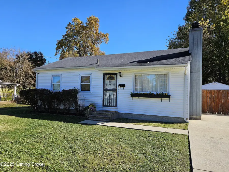 7511 Nancy Ln, Louisville, KY 40258 - Image #2