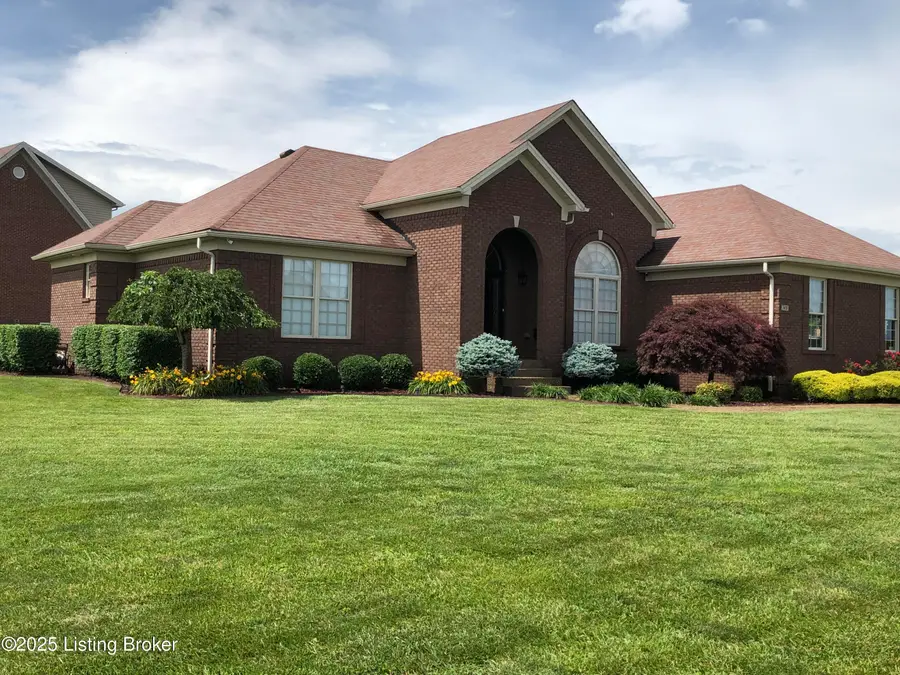 149 Wood Gate Dr, Mount Washington, KY 40047 - Image #3