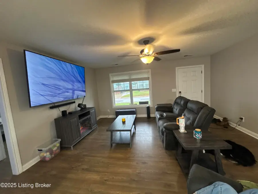 114 Shallow Springs Ct, Bardstown, KY 40004 - Image #3