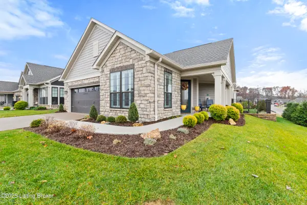 1806 Dressage Cir, Louisville, KY 40245