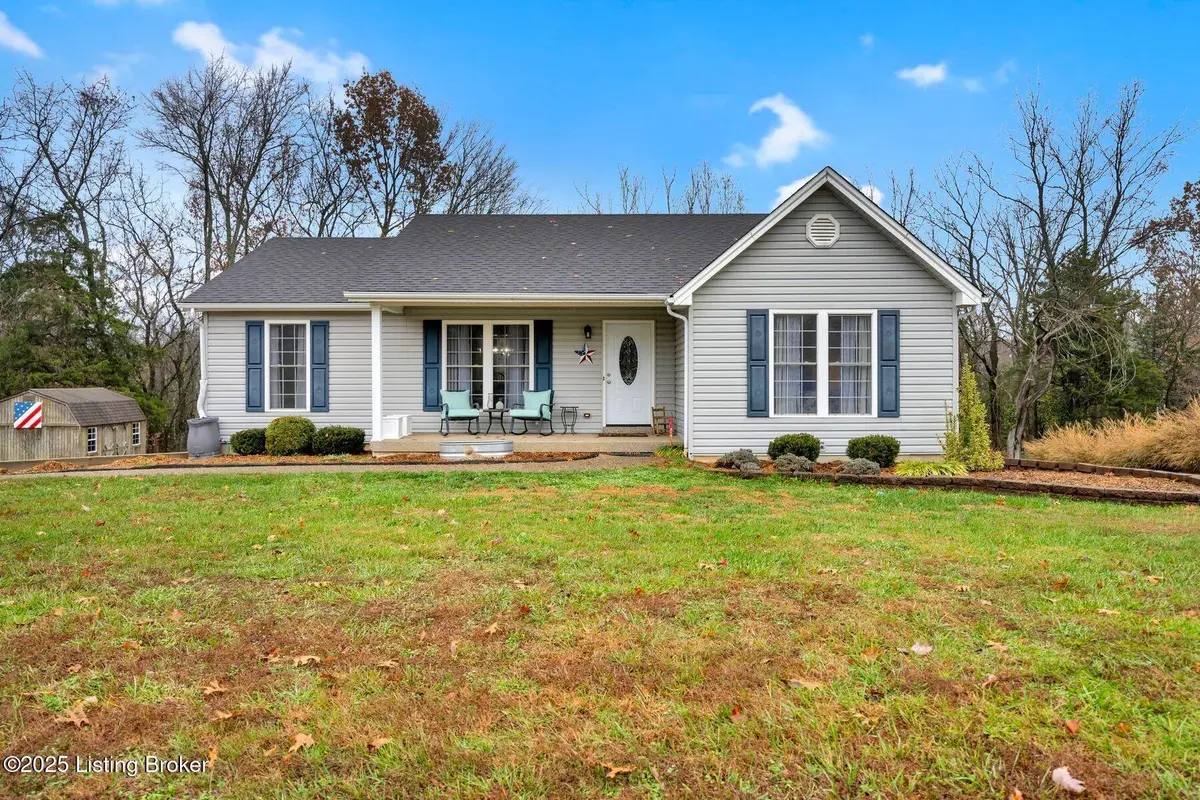 121 Frontier Ave, Taylorsville, KY 40071 - Image #1