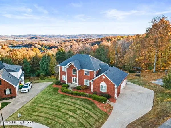 1914 Grand Ridge Rd, Louisville, KY 40214