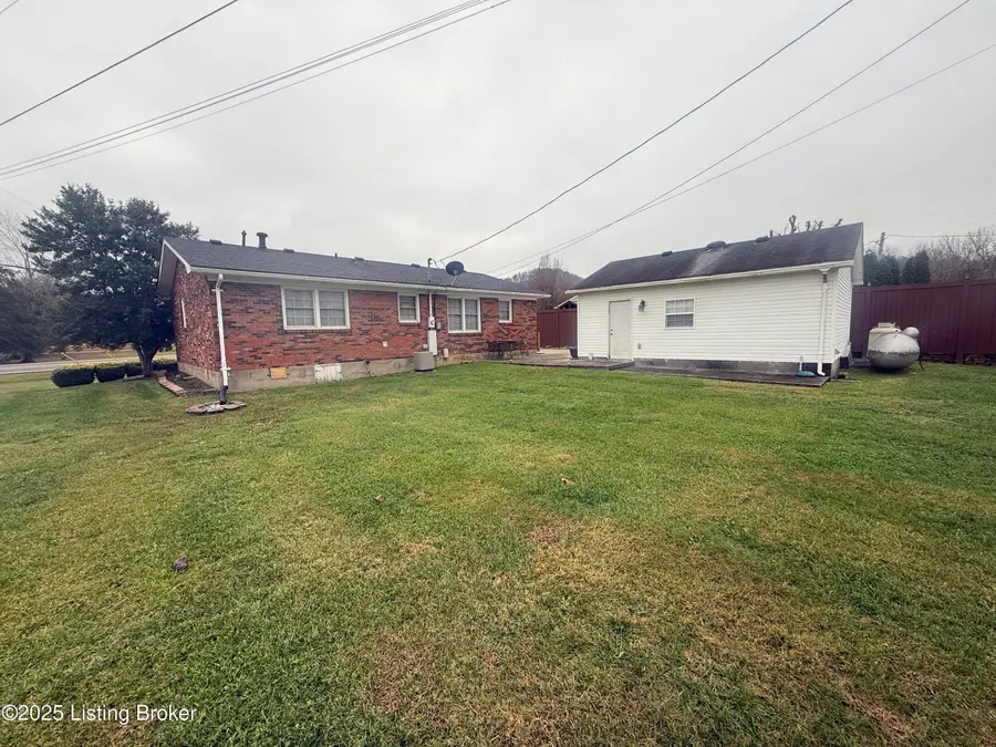 10424 New Haven Rd, New Haven, KY 40051 - Image #2
