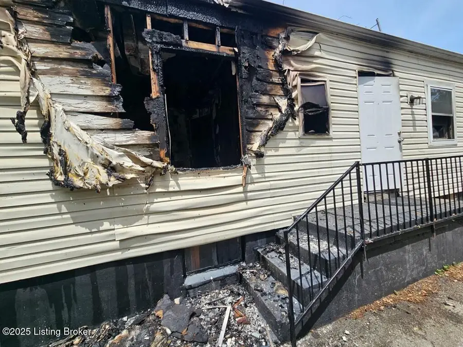 1210 Cecil Ave, Louisville, KY 40211 - Image #2