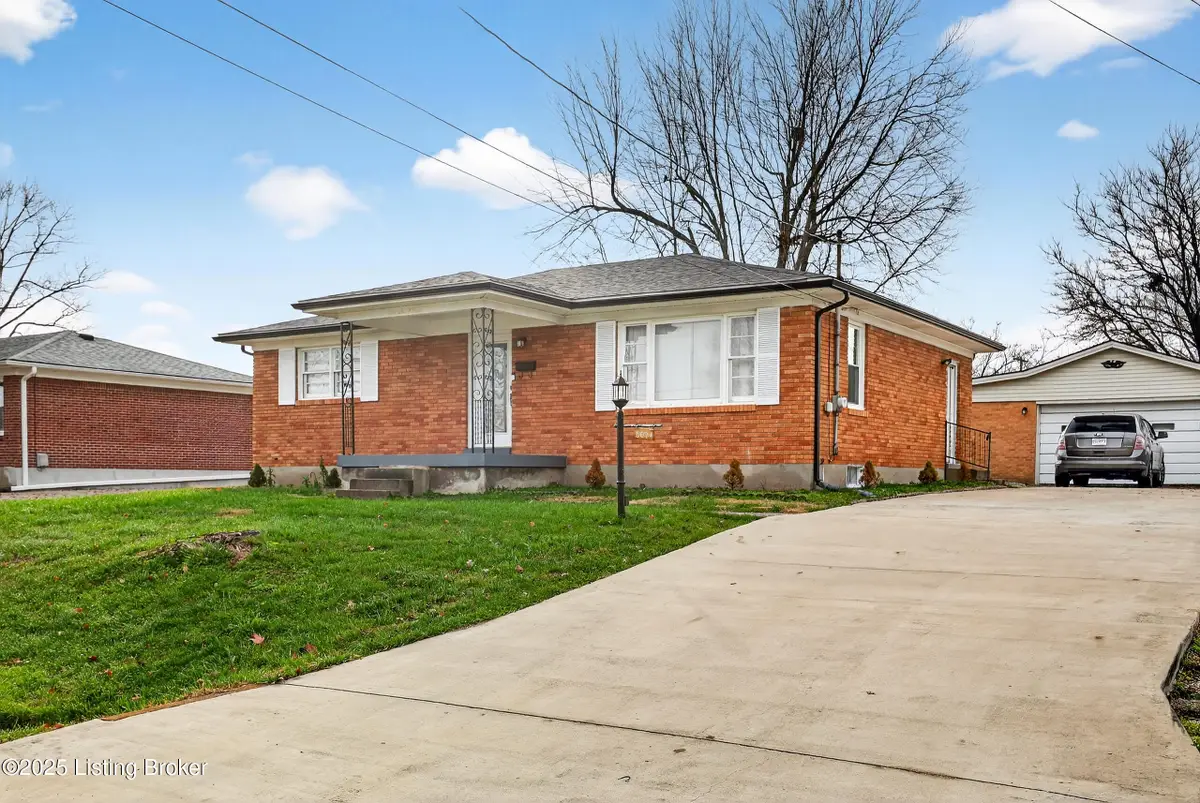 5604 Maco Ln, Louisville, KY 40219 - Image #1