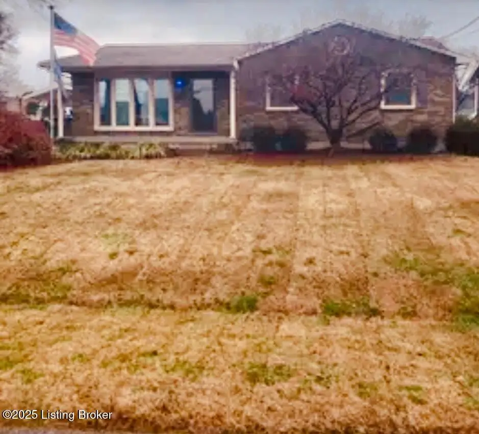 7011 Uranus Dr, Louisville, KY 40258 - Image #1