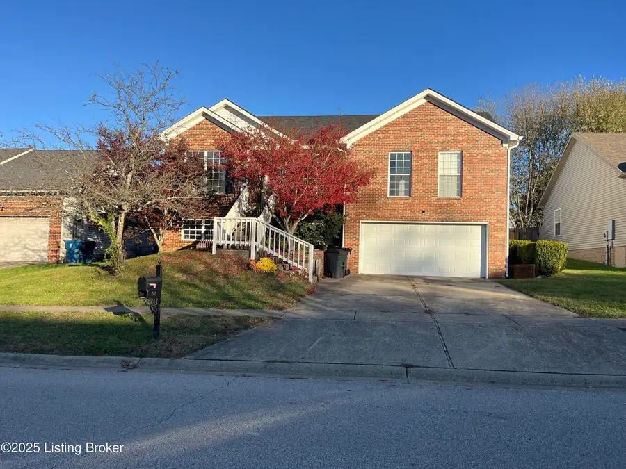 200 Woodfield Cir, Shelbyville, KY 40065 - Image #2