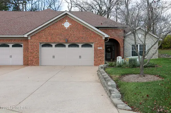 10712 Riva Rd, Louisville, KY 40223