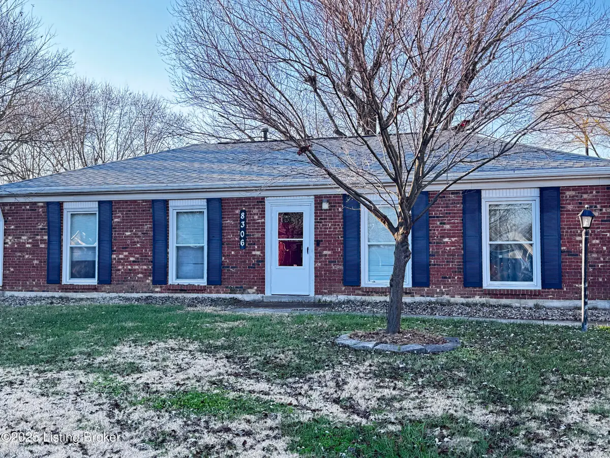 8306 Tallow Ct, Louisville, KY 40214 - Image #1