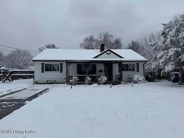 13609 Tennis Blvd, Louisville, KY 40272