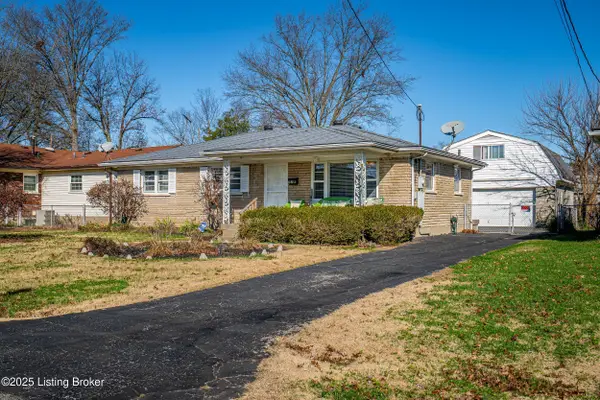 3411 Tuba Dr, Louisville, KY 40216