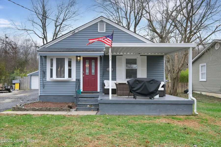 1308 Doris Dr, Fairdale, KY 40118 - Image #2