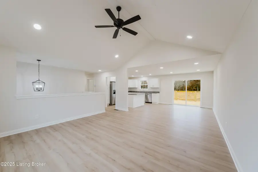 170 Rock Ridge Rd, Brandenburg, KY 40108 - Image #2