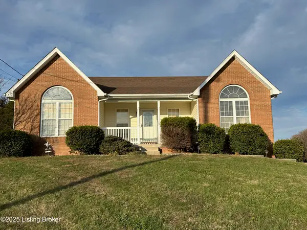 11 Bear Oak Ct, Cecilia, KY 42724