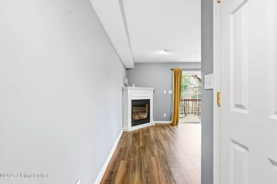 741 N Hite Ave #4, Louisville, KY 40206 - Image #2