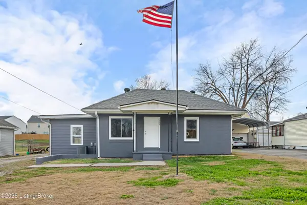 3704 Susan Ln, Louisville, KY 40229