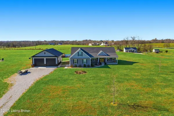 743 Garriott Ln, Harrodsburg, KY 40330