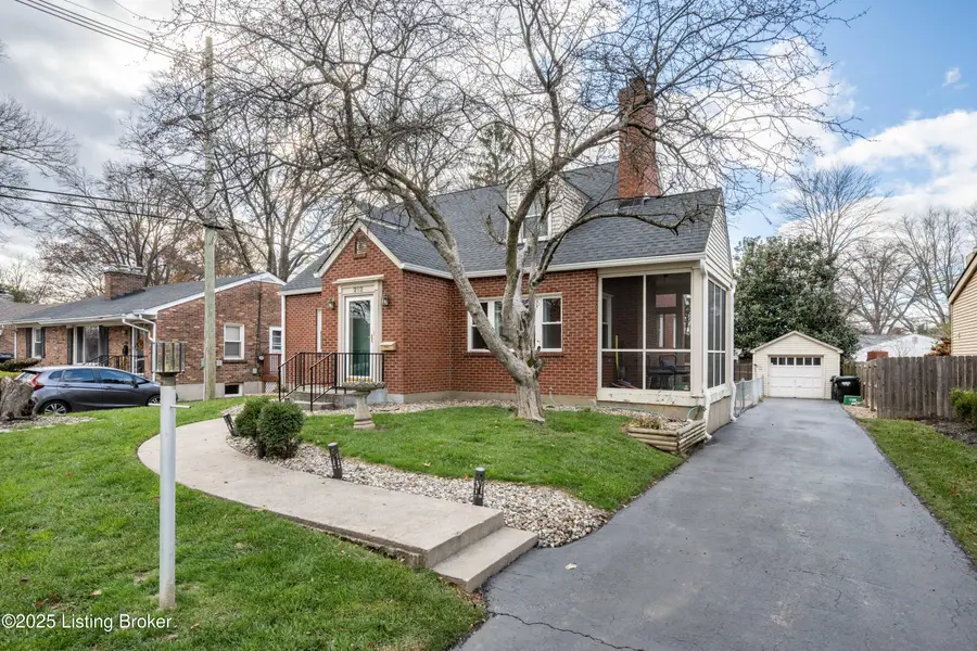 212 Sage Rd, Louisville, KY 40207 - Image #2