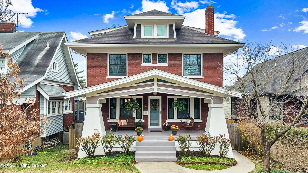 1914 Ivanhoe Ct, Louisville, KY 40205 - Image #1