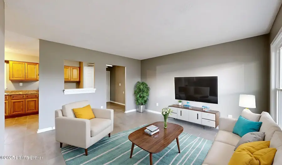 3909 Canopus Ct, Louisville, KY 40219 - Image #2