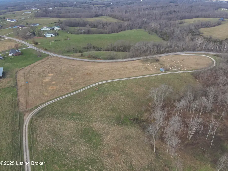 900A Lawrenceburg Rd, Willisburg, KY 40078 - Image #3