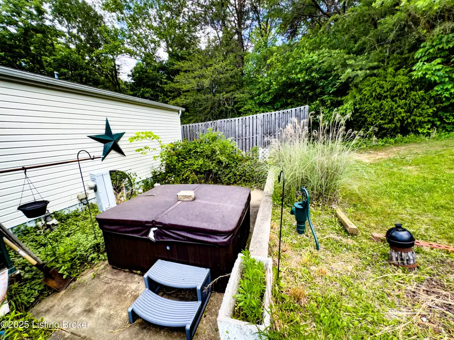 1073 Post-tousey Rd, Caneyville, KY 42721 - Image #3