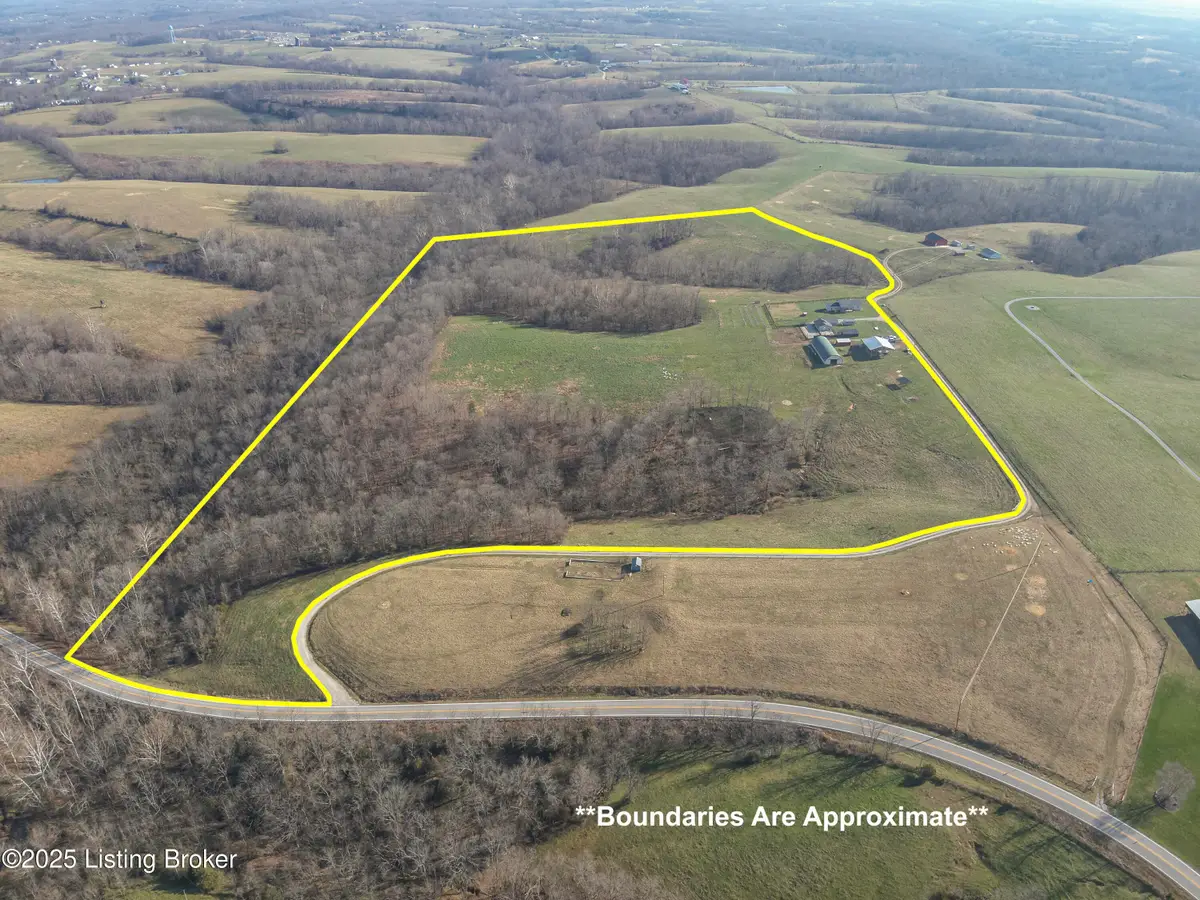 900B Lawrenceburg Rd, Willisburg, KY 40078 - Image #1