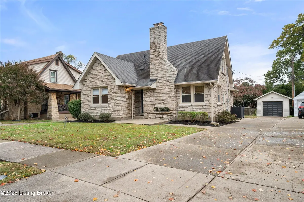 2342 Emerson Ave, Louisville, KY 40205 - Image #1
