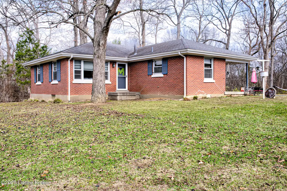 4803 Chenoweth Run Rd, Louisville, KY 40299 - Image #1