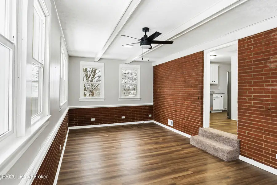 311 Dawkins Rd, La Grange, KY 40031 - Image #3