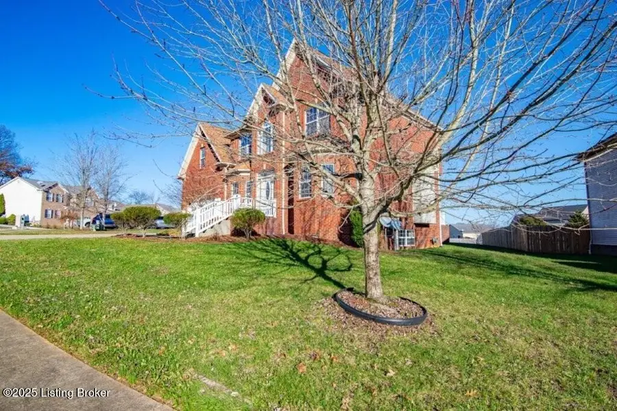 340 Vineland Place Dr, Vine Grove, KY 40175 - #3