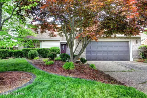 7907 Apple Valley Dr, Louisville, KY 40228