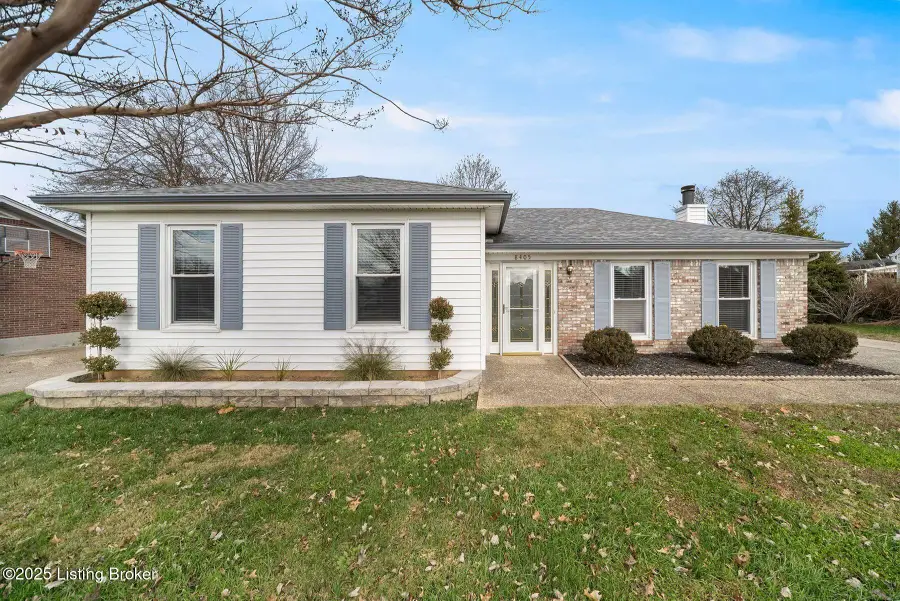 8405 Fernview Dr, Louisville, KY 40291 - Image #2