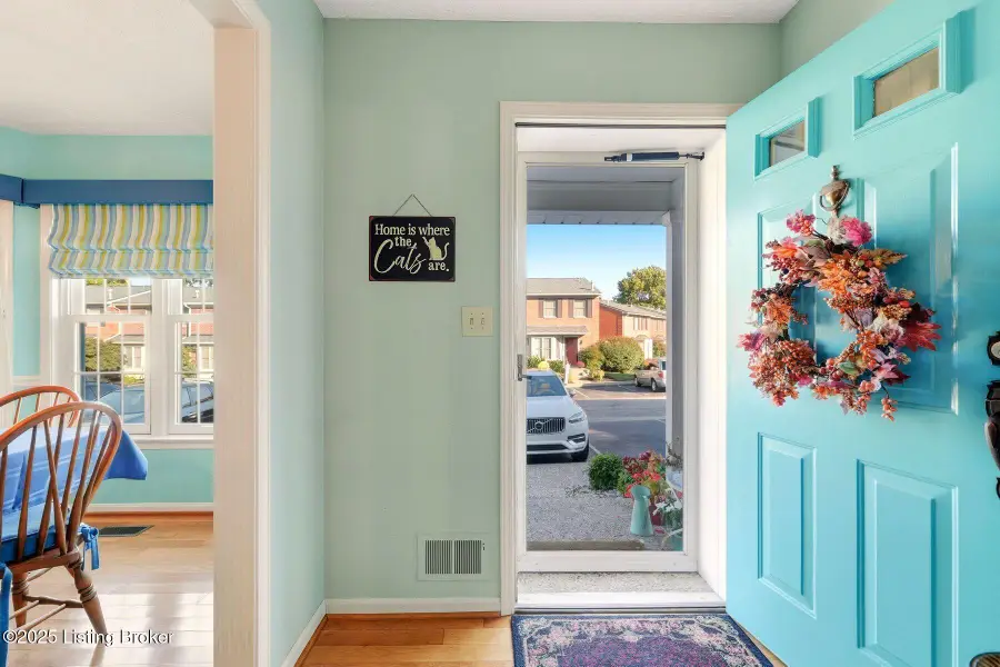 108 Gardiner Lake Rd, Louisville, KY 40205 - Image #2