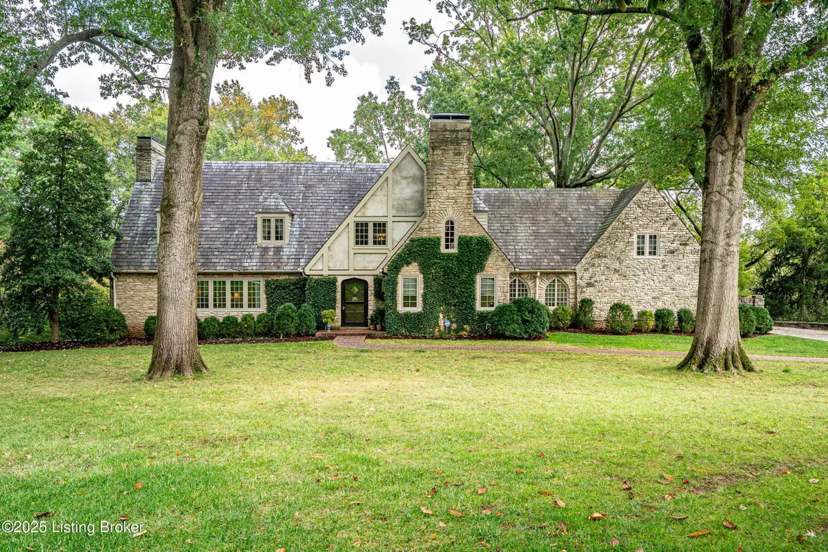 193 Bow Ln, Louisville, KY 40207 - Image #1