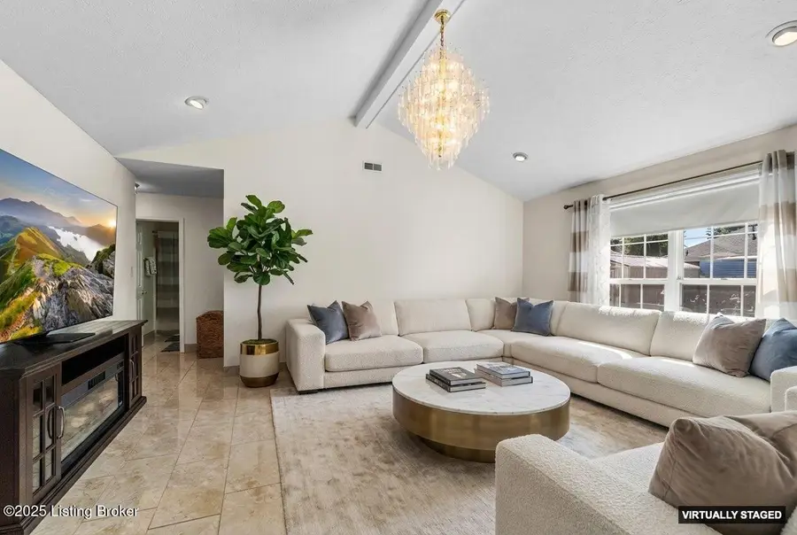 5214 Plume Dr, Louisville, KY 40258 - Image #3