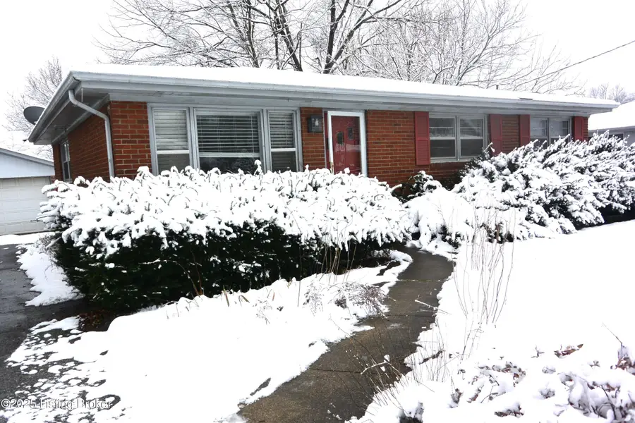 8502 Glaser Ln, Louisville, KY 40291 - Image #3