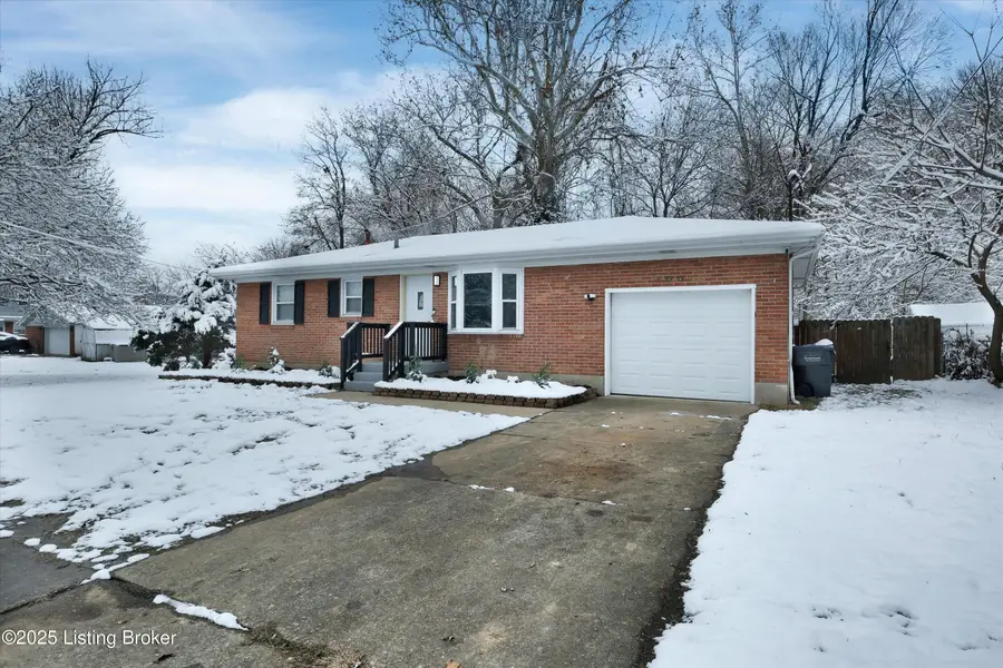 7003 Yuma Way, Louisville, KY 40258 - Image #2