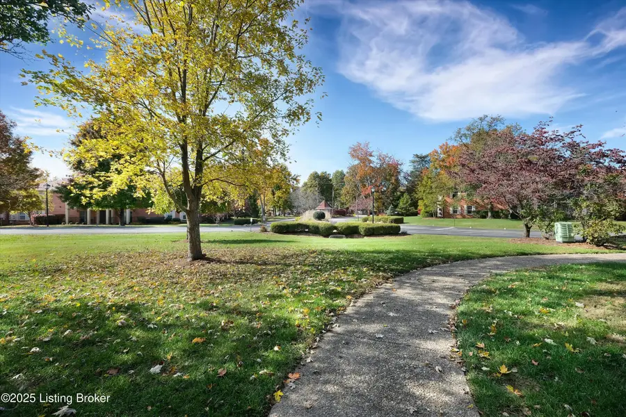 701 Forest Park Rd, Louisville, KY 40223 - Image #2