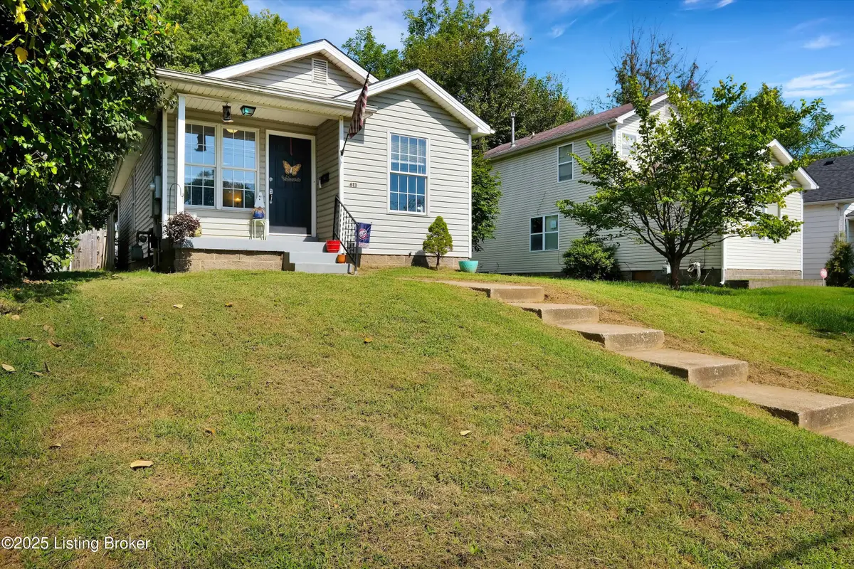 613 E Hill St, Louisville, KY 40217 - Image #1