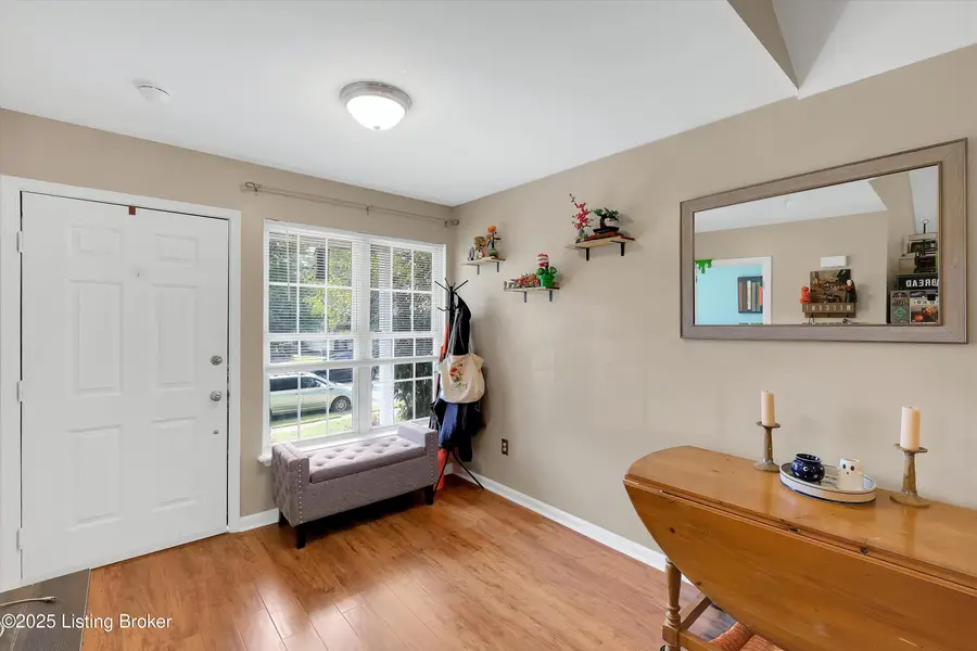 613 E Hill St, Louisville, KY 40217 - Image #2