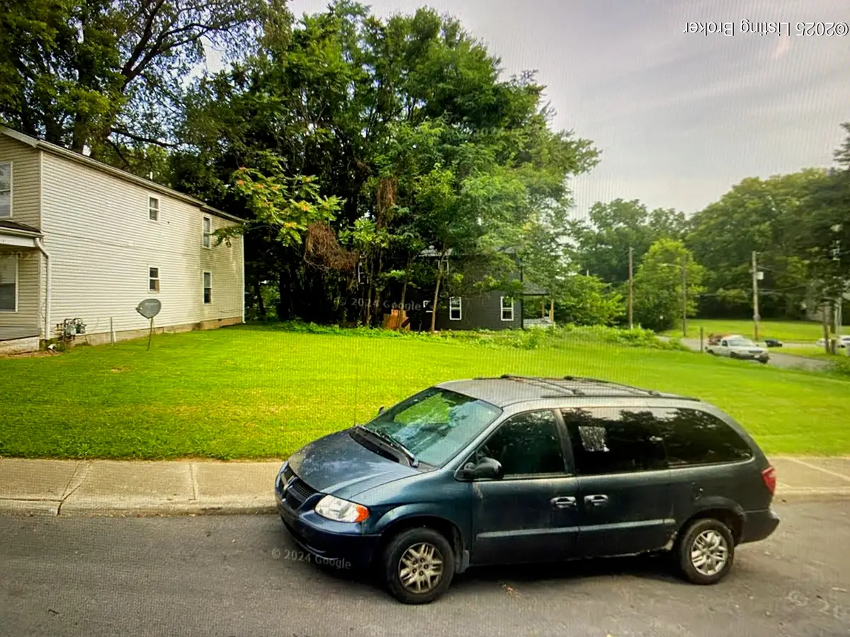 523 Gernert Ct, Louisville, KY 40217 - Image #1