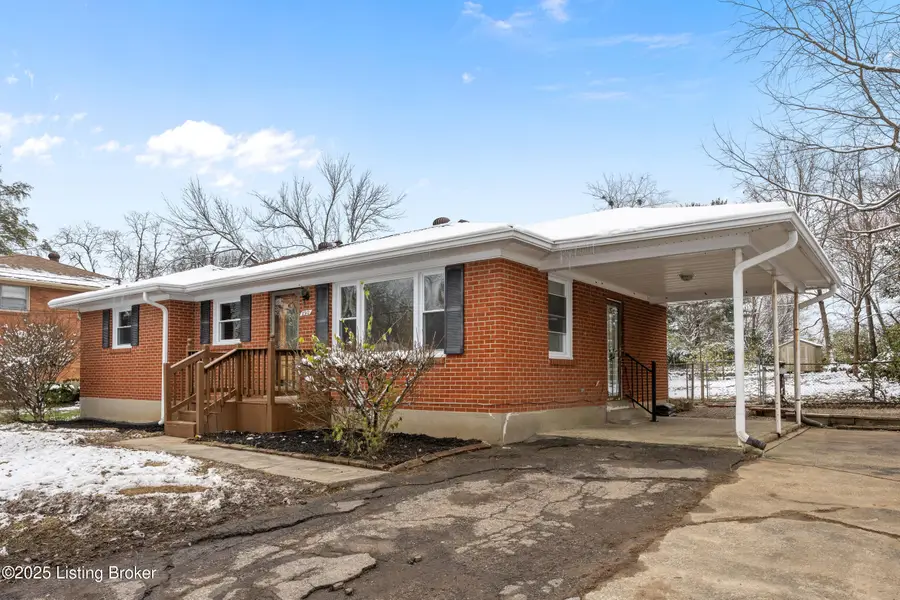 8912 Michael Edward Dr, Louisville, KY 40291 - Image #3