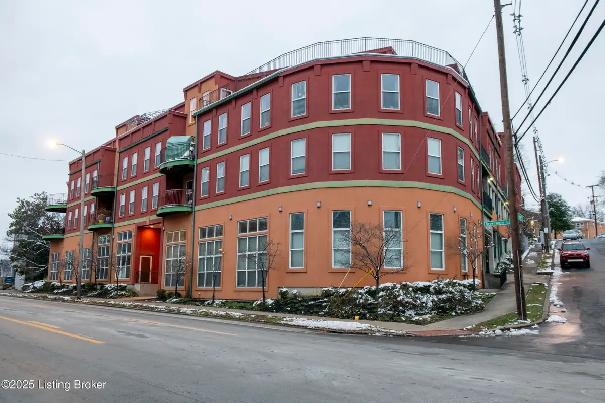 2411 Brownsboro Rd #203, Louisville, KY 40206 - Image #1
