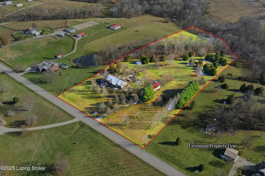 23 Indian Springs Trace, Shelbyville, KY 40065 - Image #2