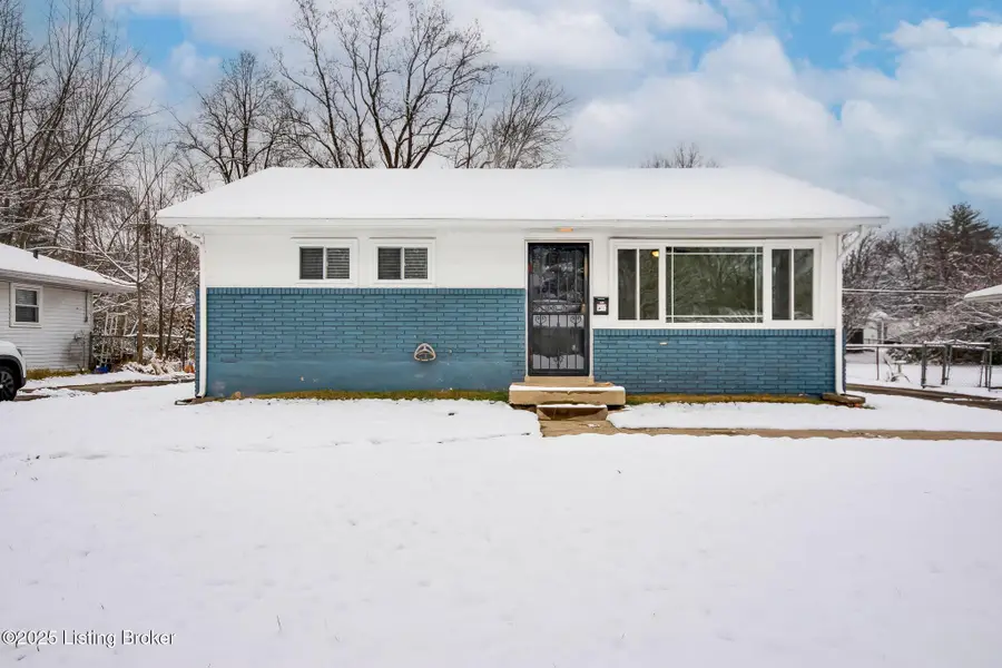 1309 Mill Race Rd, Lyndon, KY 40242 - Image #2