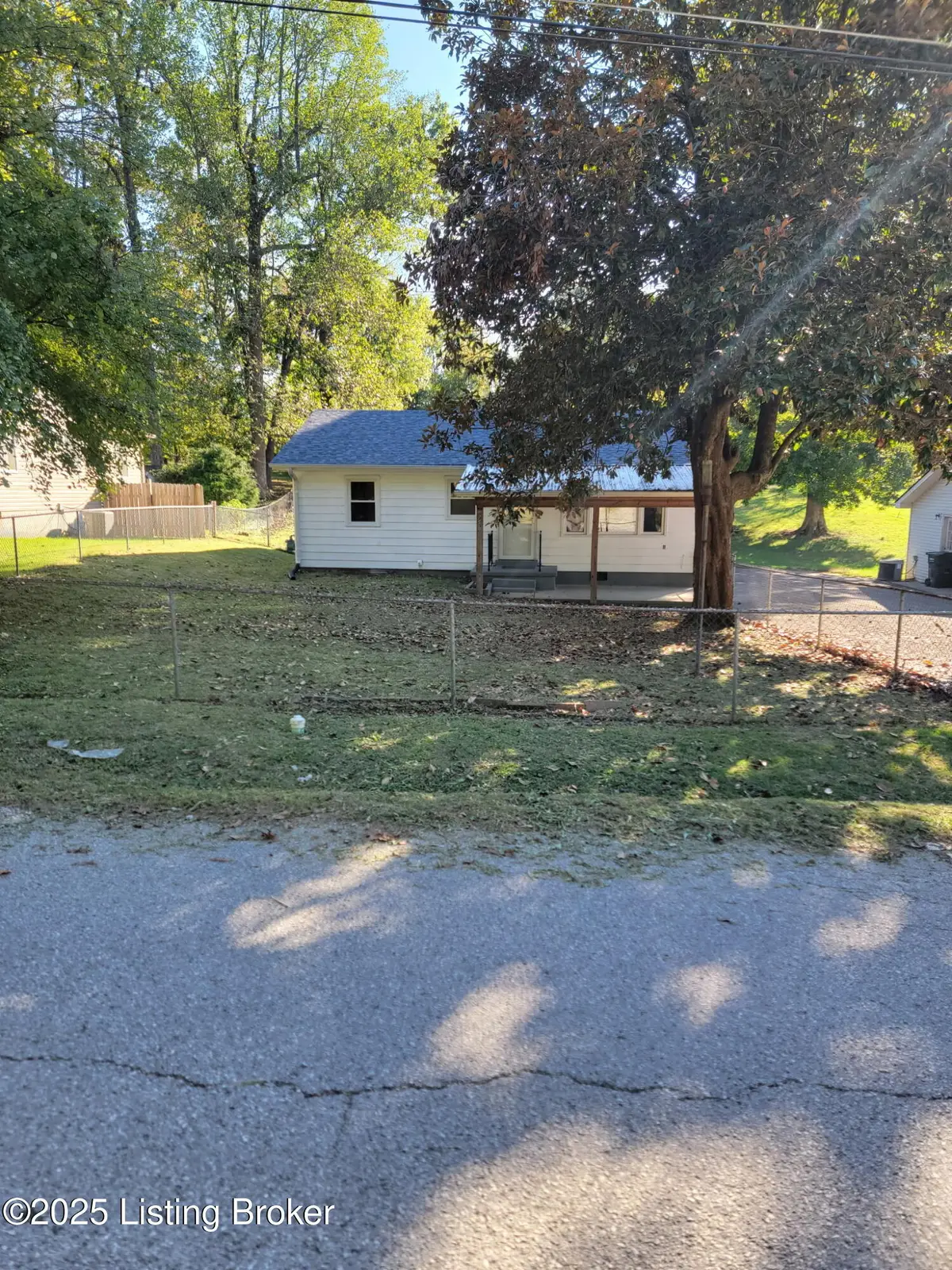 756 Chandler Ave, Radcliff, KY 40160 - Image #1