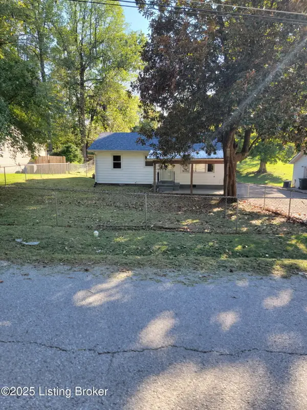 756 Chandler Ave, Radcliff, KY 40160