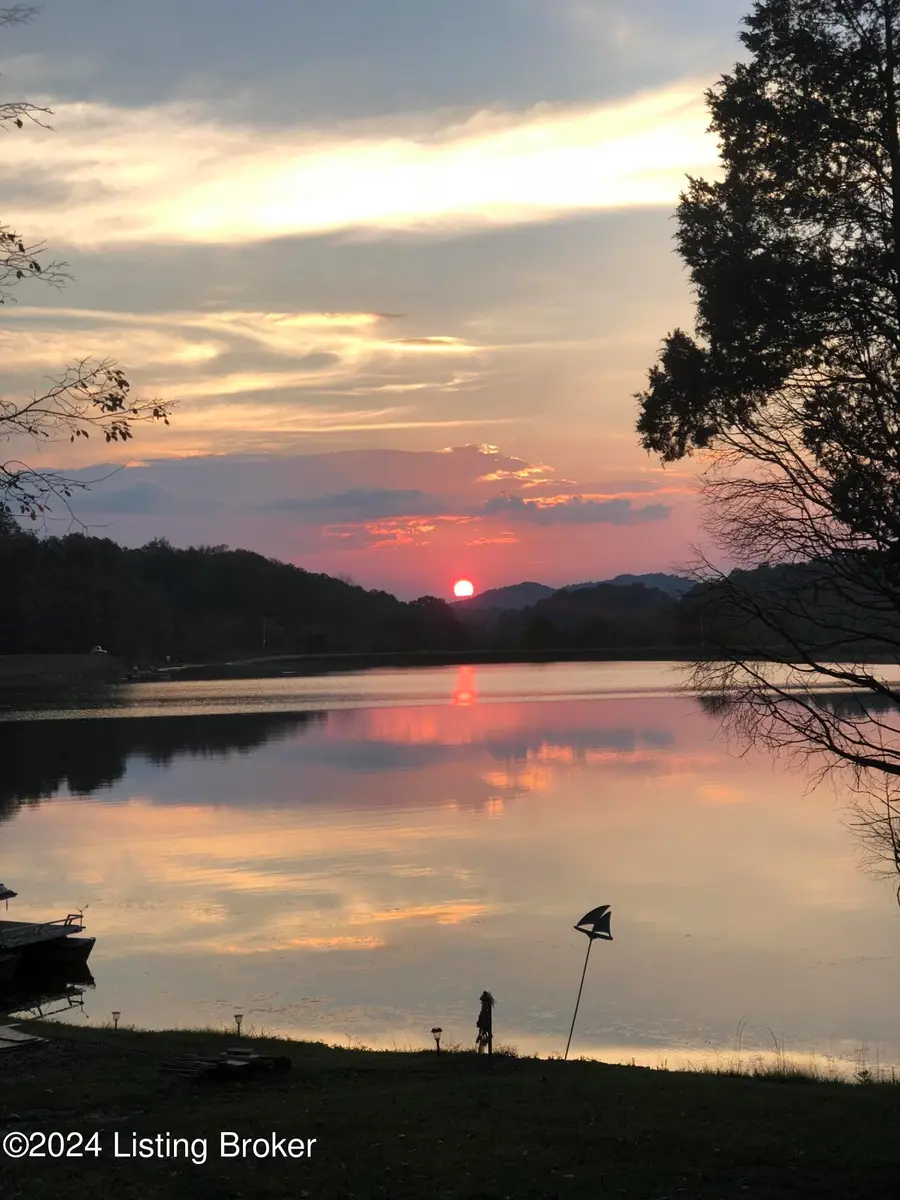 272, 277 Hills Pl, New Haven, KY 40051 - Image #2