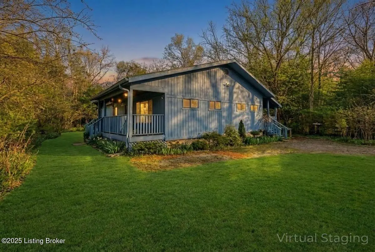 2005 Fox Trail Dr, La Grange, KY 40031 - Image #1